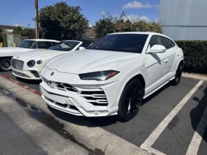 2020 Lamborghini Urus VIN Verification